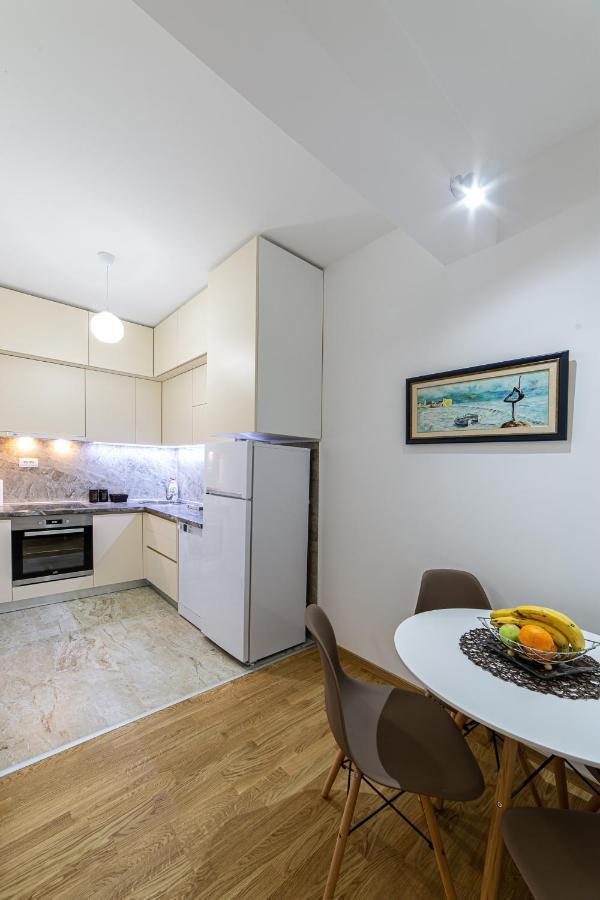 Apartman Miss T 포드고리차 외부 사진