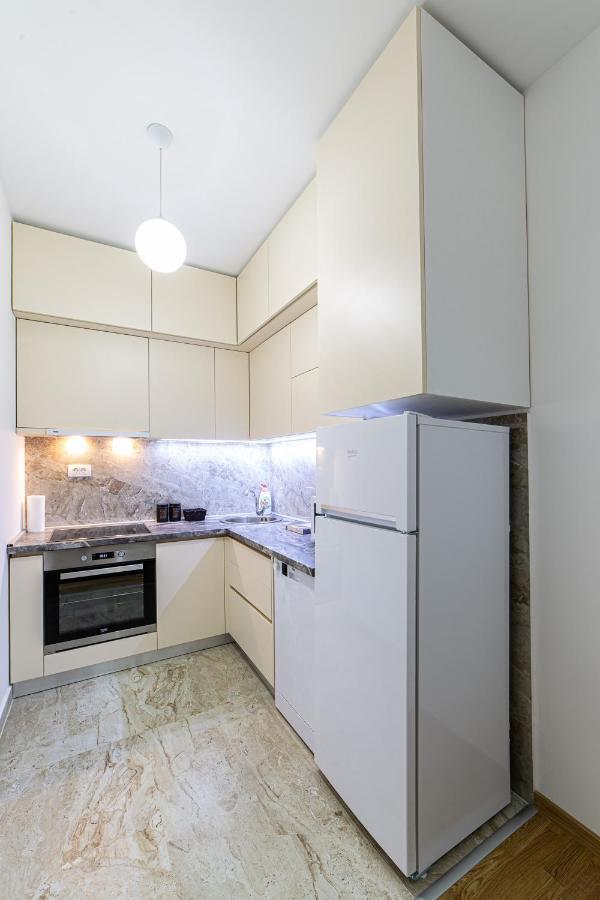 Apartman Miss T 포드고리차 외부 사진