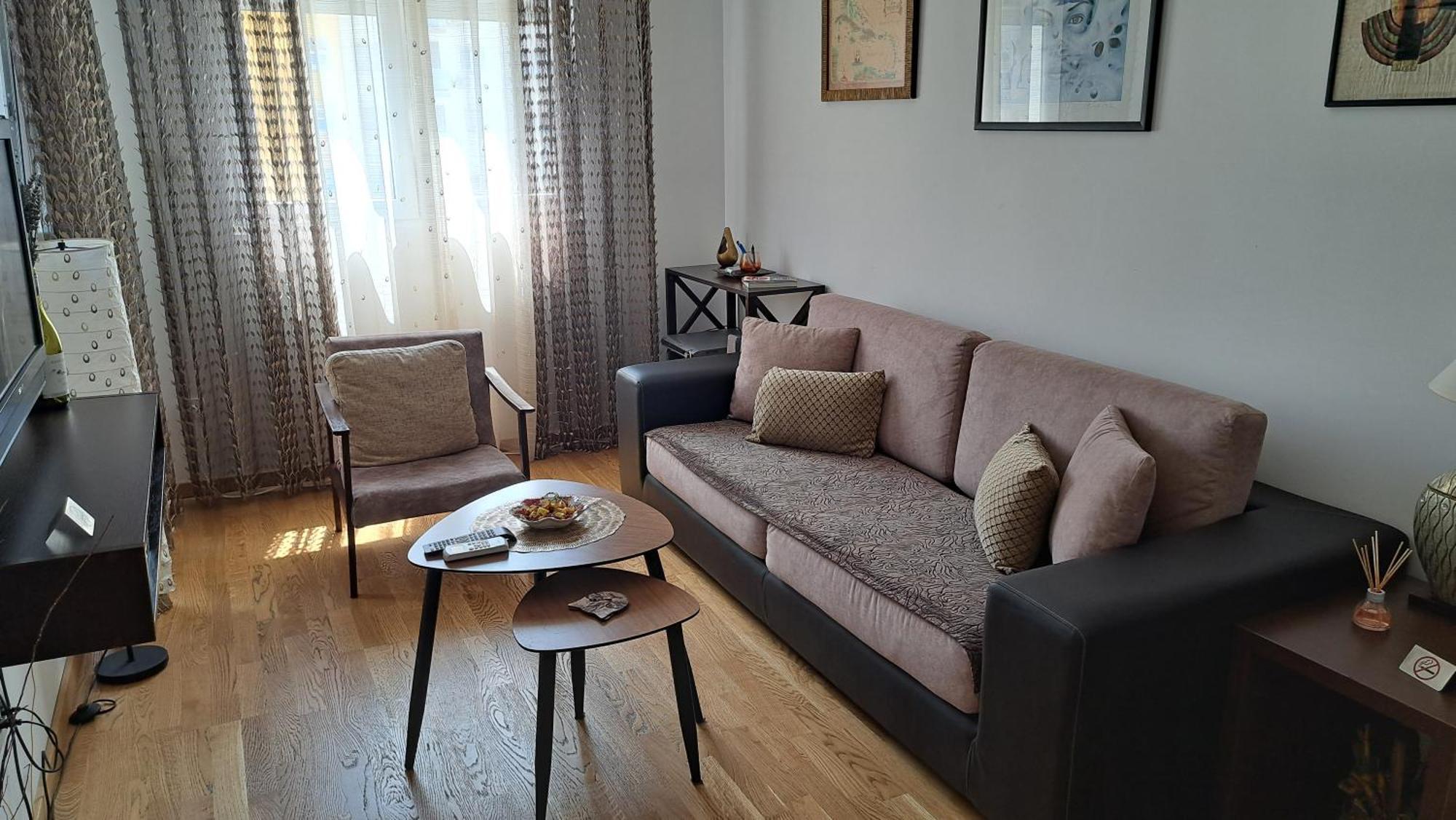 Apartman Miss T 포드고리차 객실 사진