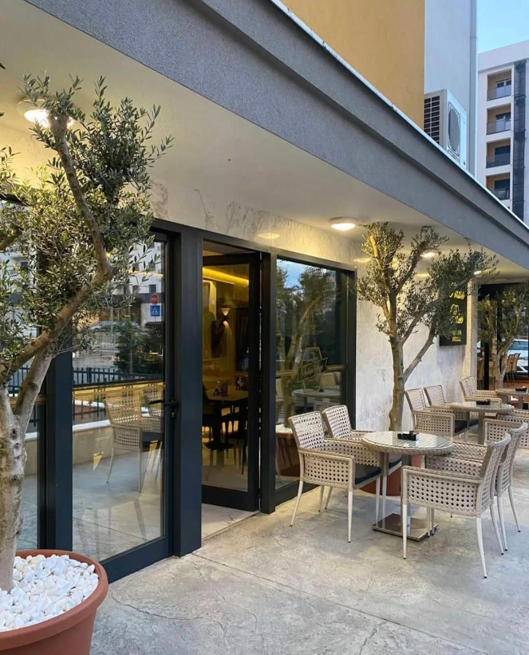 Apartman Miss T 포드고리차 외부 사진